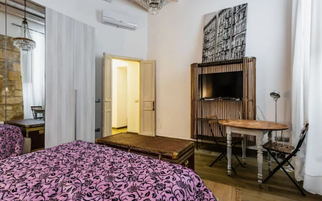 Dolce Suite Near Syracuse Cathedral by Wonderful Italy