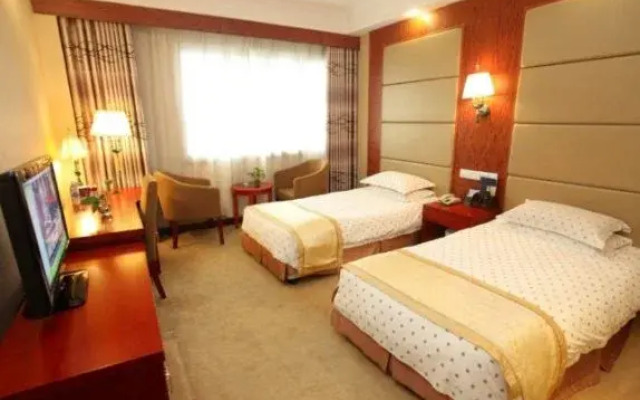 Crown Plaza