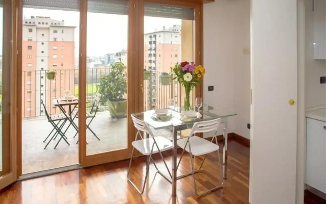 Bocconi Navigli Apartment With Terrace