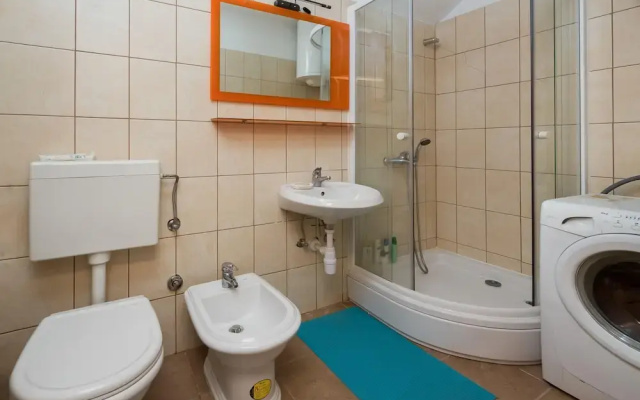 Apartment Goran