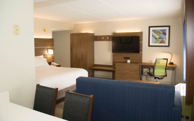 Holiday Inn Express Hotel and Suites Kings Mountain, an IHG Hotel