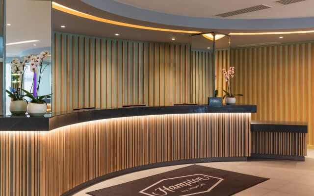 Hampton by Hilton London Ealing