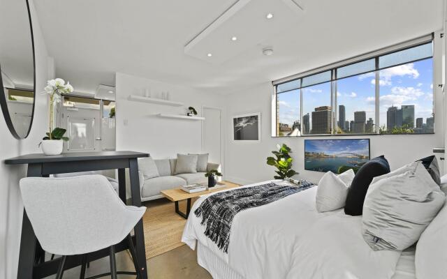 Modern Potts Point Studio