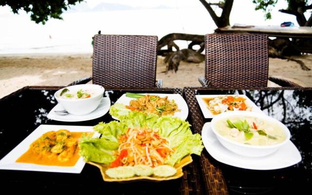 Reef Resort