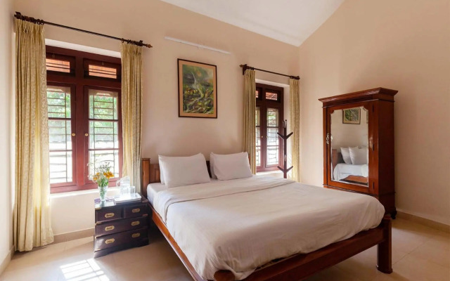 StayVista at Crystal Homestay