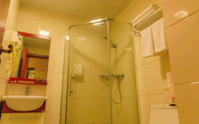 Cixi GreenTree Apartment Hotel