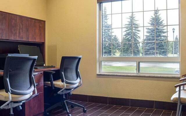 Comfort Suites Minot