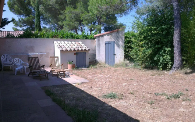 La Petite Maison Sous les Pins