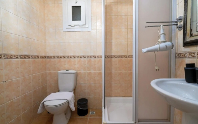 Peaceful Flat with Shared Pool in Camyuva Kemer