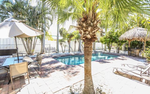 5570 Palmetto Street