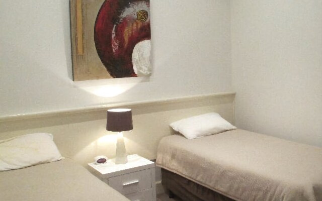 Petrel Deluxe Villa