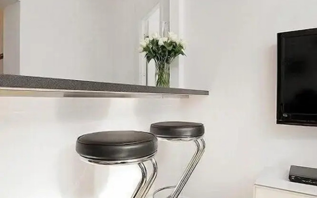 Modern Apartment In The City Center