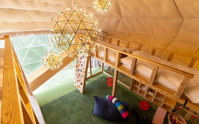 Yufuin Onsen Glaming Comorebi