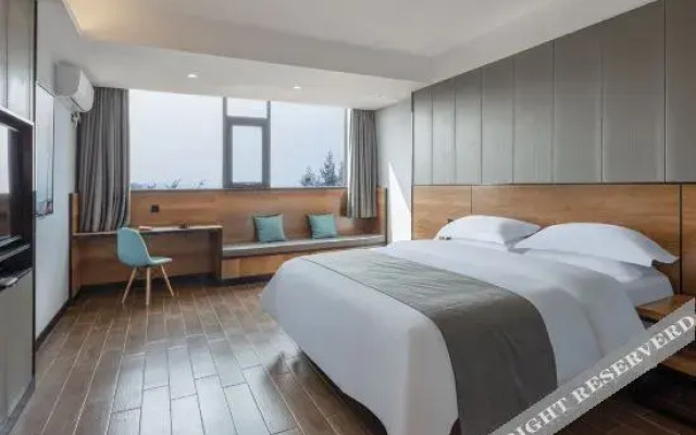Enjoy Inn Hotel(Haikou new harbour)
