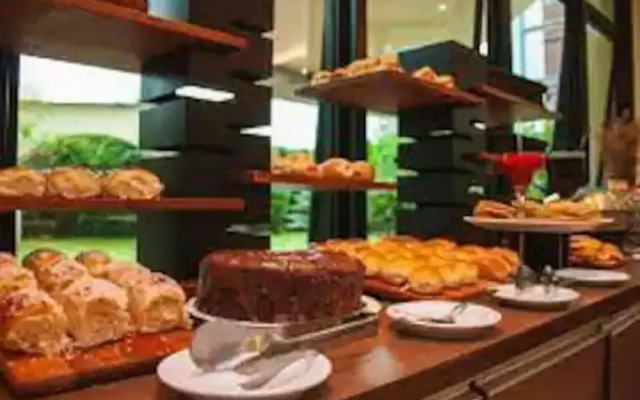 Kazanoah - Universe Flat