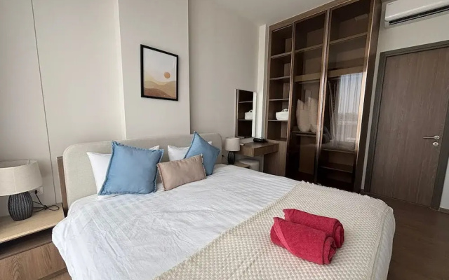 Canvas Condo New 2BR Near Beach 111-80