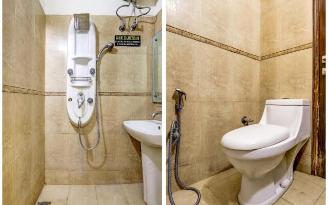 OYO DEL2885 Livia Residency