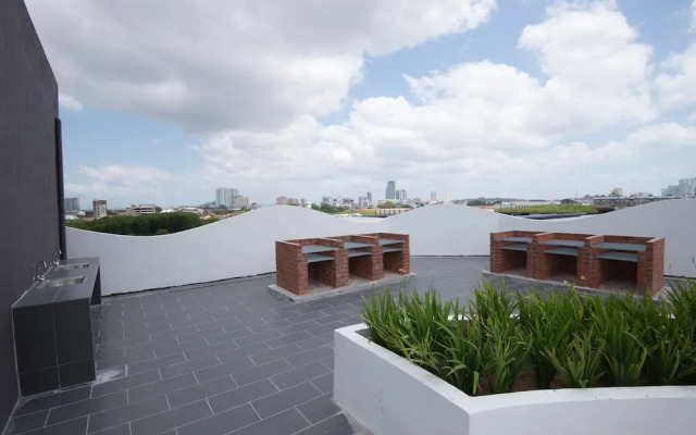 The Wave Residence by Icon Stay