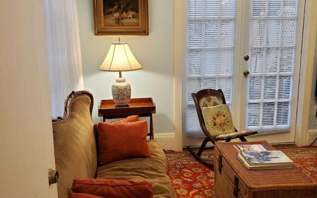 Morehead Inn