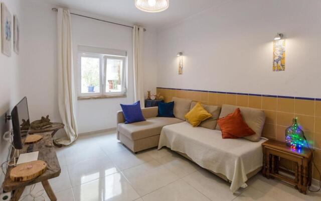 Flat with 1 bedroom and terrace in Moscavide - Lisbon