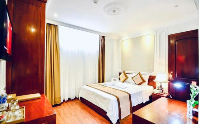Orange Hotel