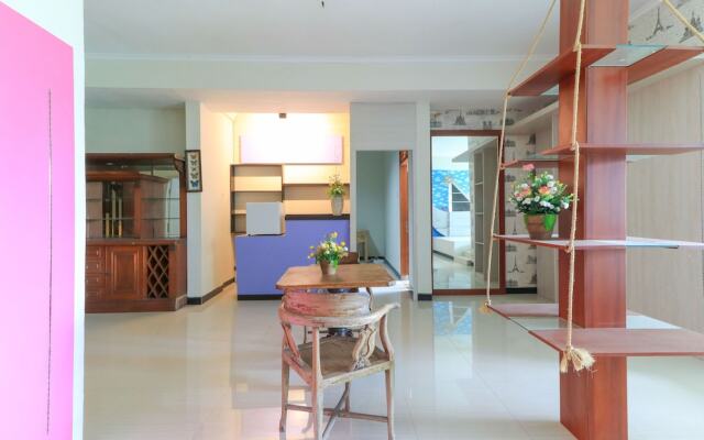 Lavender Hostel