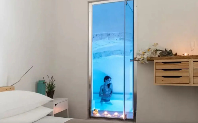 Viagiusti 51 (Adults Only)