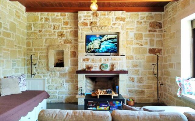 Little House on the Prairie - Chania