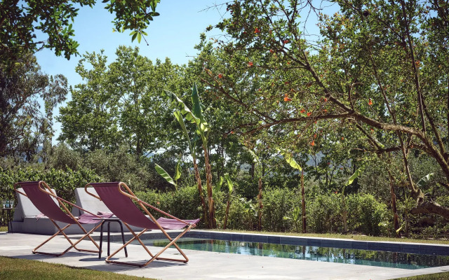 Leeda's Villas