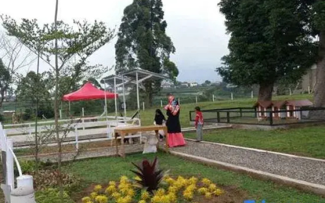 Shinta Corner 2 Ranch Hotel