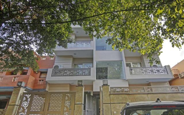 Treebo Aviraj Inn