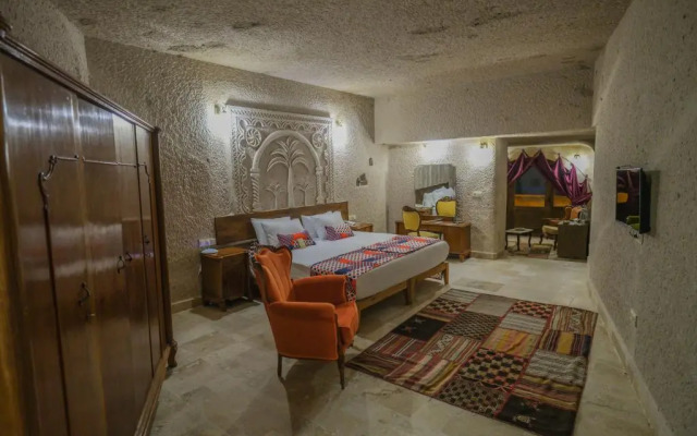Kalsedon Cave Suites