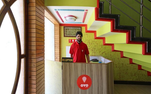 OYO 4484 Hotel EL Classics