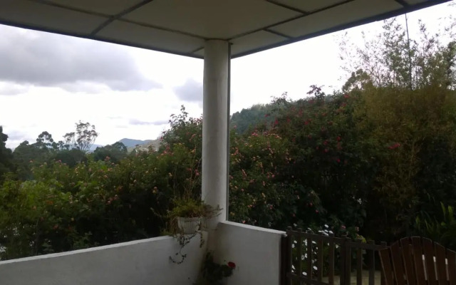 Srihelyes Inn