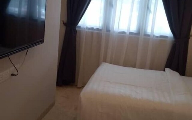 Cameronia Hotel