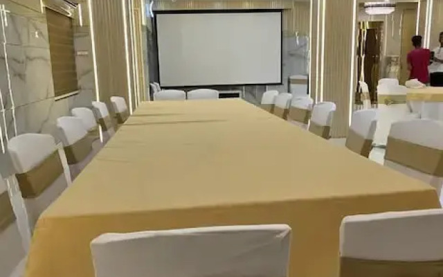 HOTELLEOS