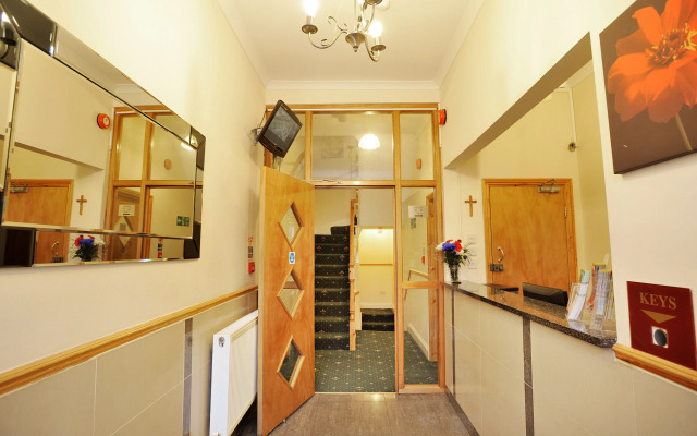 Elmwood Hotel