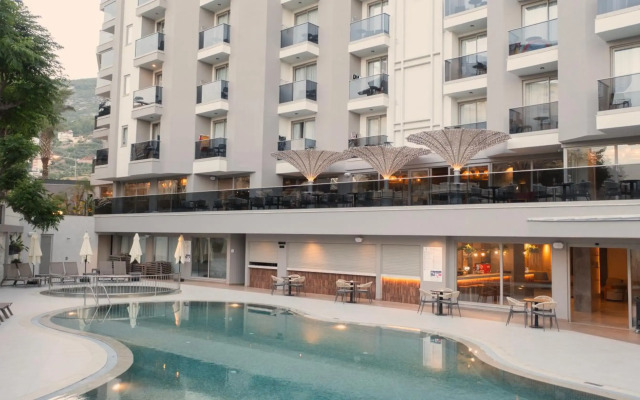 Kleopatra Dreams Beach Hotel