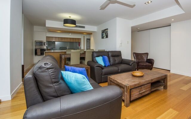 Maggies Beachfront Apt. 6