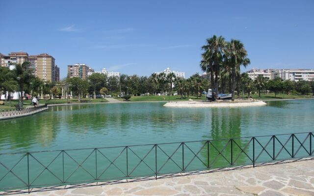 Frenta a la playa Malaga-Antonio Machado