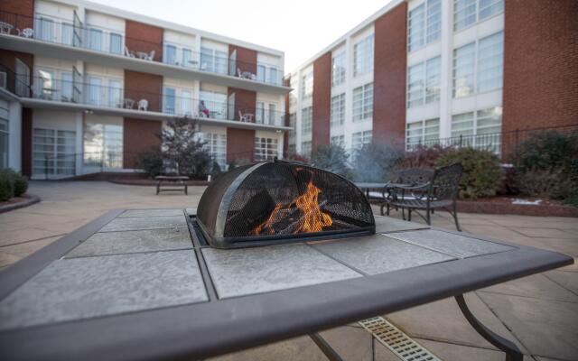 Holiday Inn Express St Louis - Central West End, an IHG Hotel