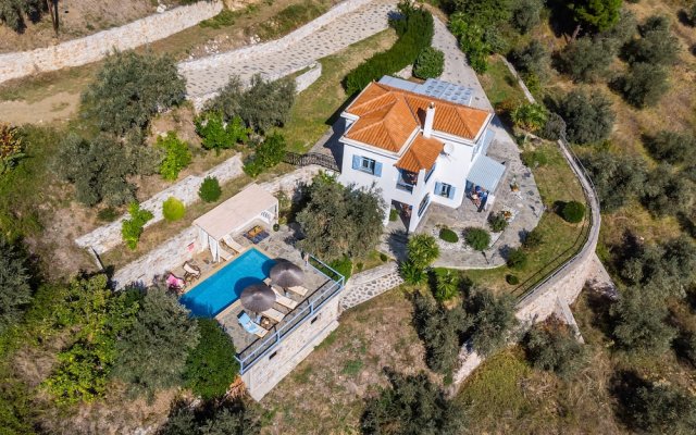 "villa Avaton With Magnificent sea View and Skopelos Town"