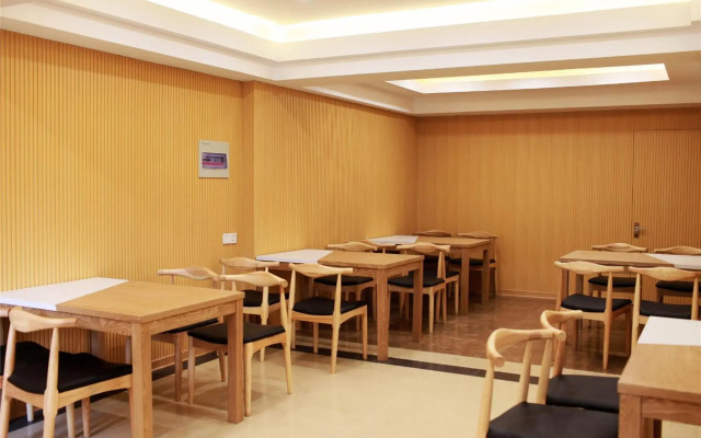 GreenTree Inn Tianjin Beiyang Bridge Business Hotel
