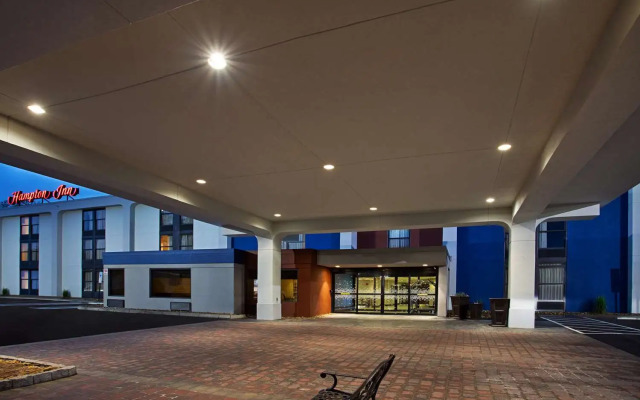 Hampton Inn State College