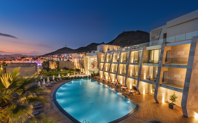 Swissotel Resort Bodrum Beach