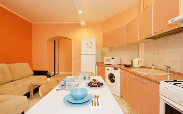 LUXKV Apartment on Sivtsev Vrazhek