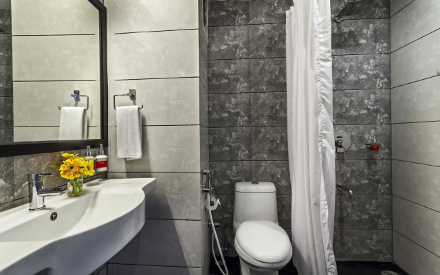 OYO Townhouse 005 Jubilee Hills