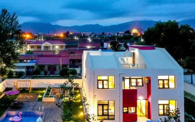 Floral Hotel·Dream Space Hotel