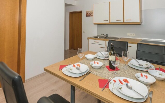 Beautiful Apartment in Rauris With 2 Bedrooms and Wifi