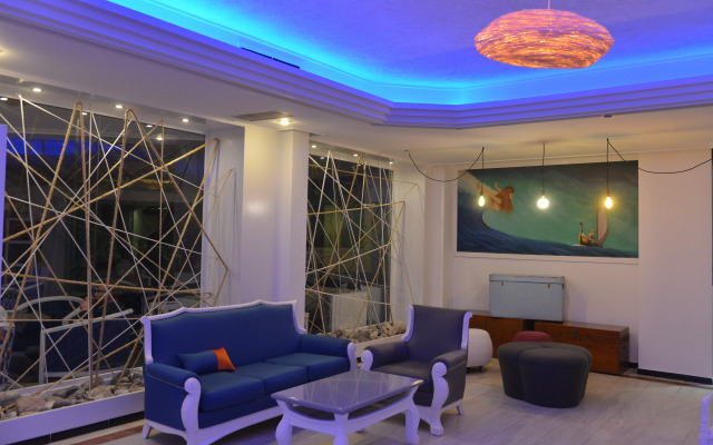 Nereus Hotel